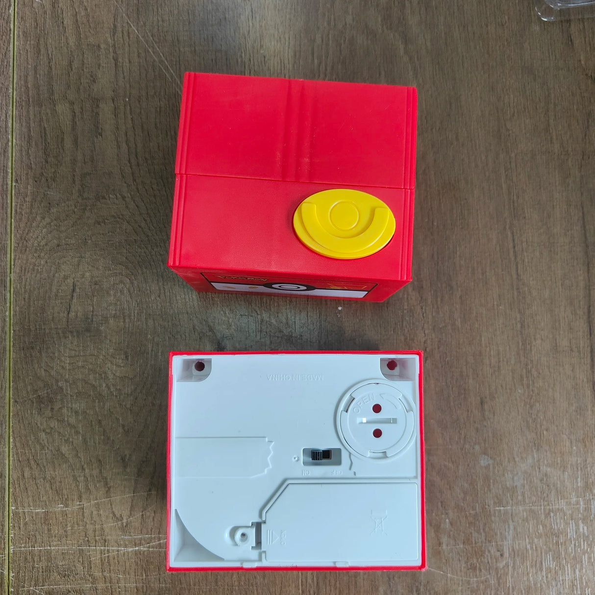 Cofre Eletrônico Pikachu Rouba Moeda